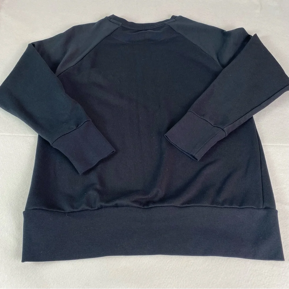 Nike Sweatshirt Women’s Size XS Black Long Sleeve Crewneck Dri fit - Picture 7 of 9